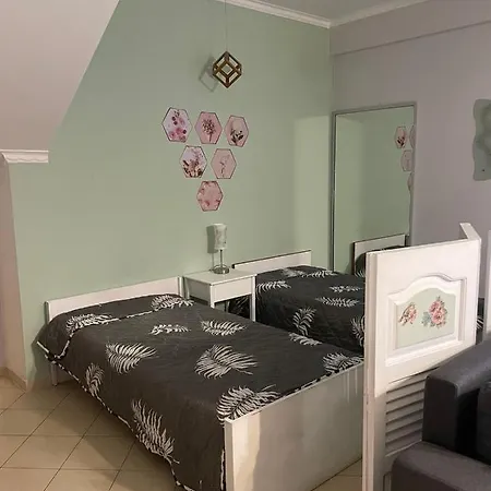 Villa Dani Aigio Esterno foto